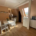 Ketpava Vendeghaz 3*
