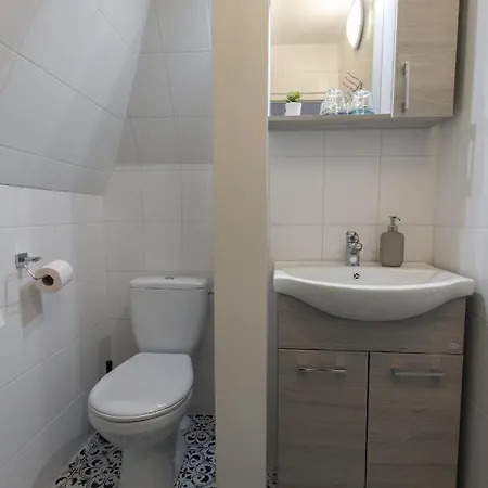 Ketpava Vendeghaz