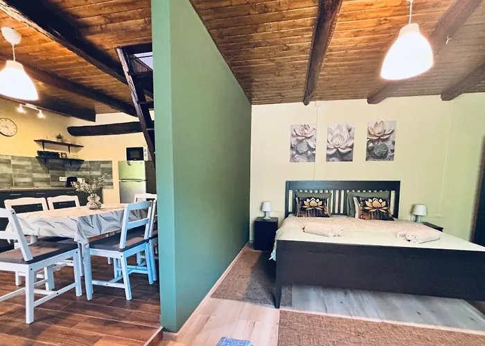 Ketpava Vendeghaz Guest house